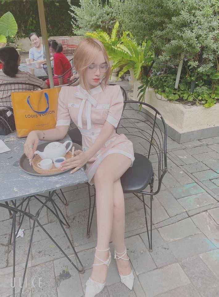Chồng yêu đi làm, cô vợ ở nhà ôn lại chuyện xưa với gã any củ mới ra tù