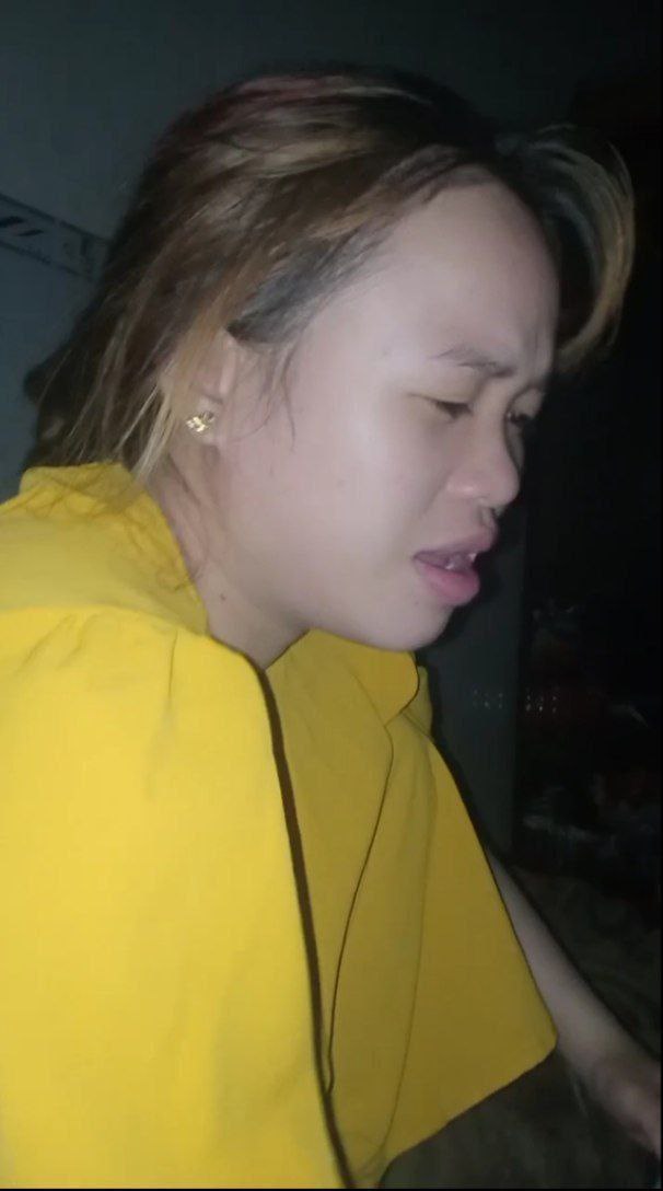Chồng tôi gọi điện hỏi thăm tôi thì cô ấy nói đã mua một ít đồ ăn nhẹ trên giường tôi. Nguồn: Andromeda không có cảm xúc